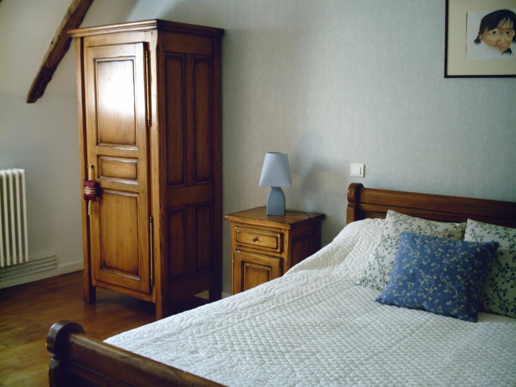Chambre D'Hotes La Maison De Barrouze Bed & Breakfast Salers Exterior photo